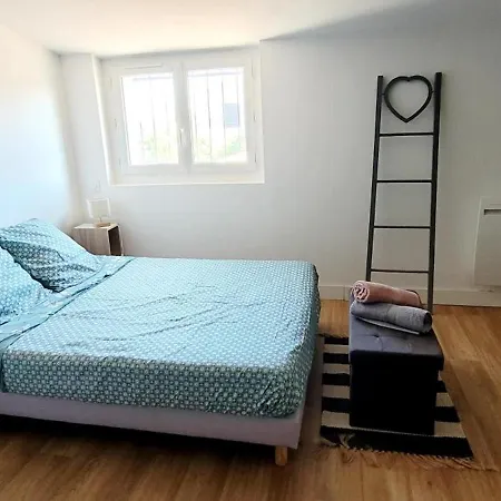 Apartment T4 Renove A 10 Min De La Cite